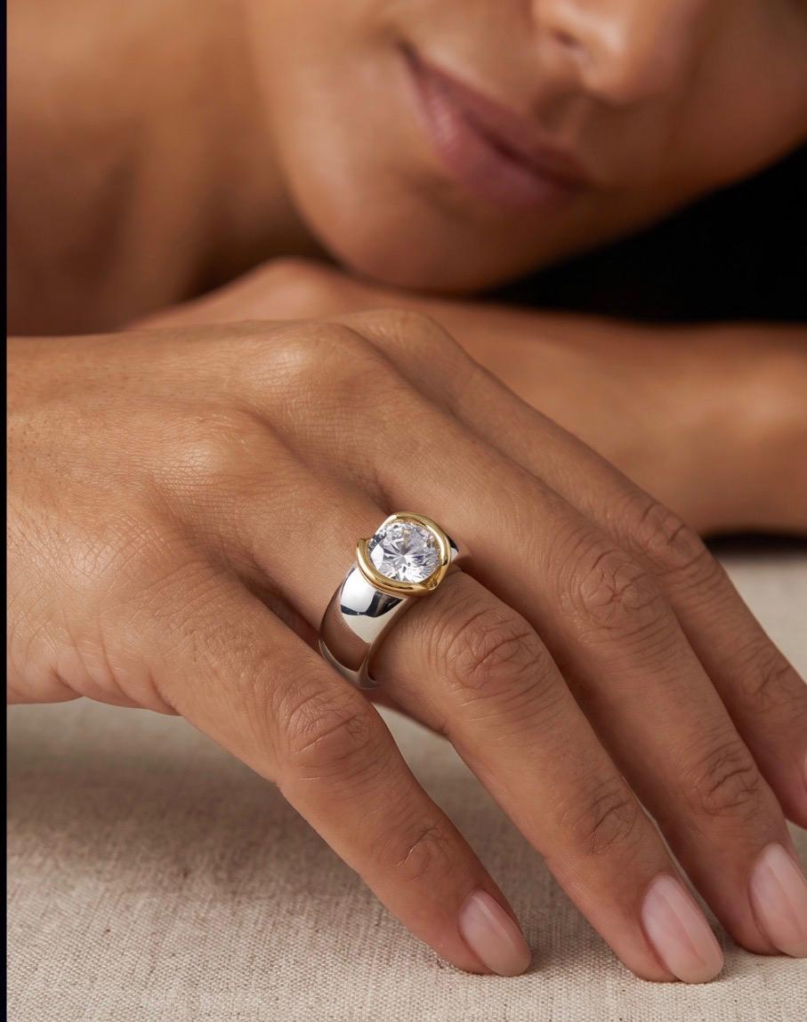 Lioness Solitaire Ring